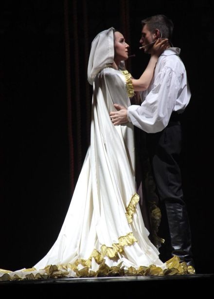 Спектакль «Юнона и Авось»